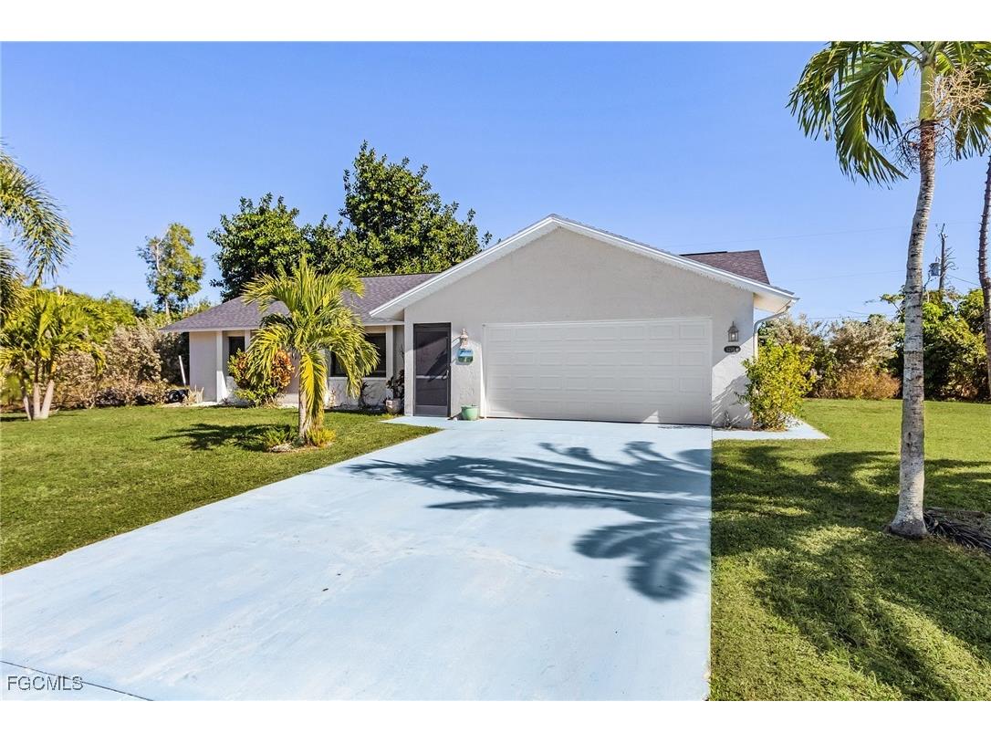 12184 Dolphin Road Bokeelia FL 33922 2026000416 image3