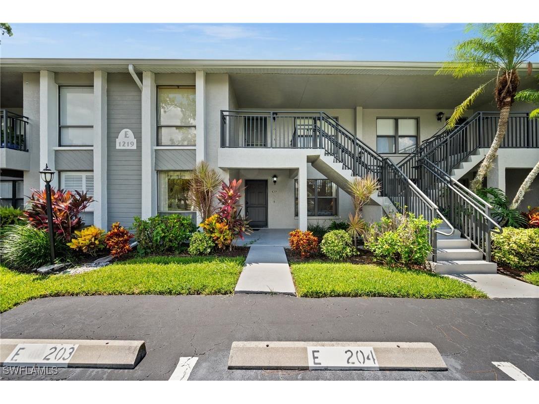 1219 Commonwealth Circle #E103 Naples FL 34116 225058742 image1