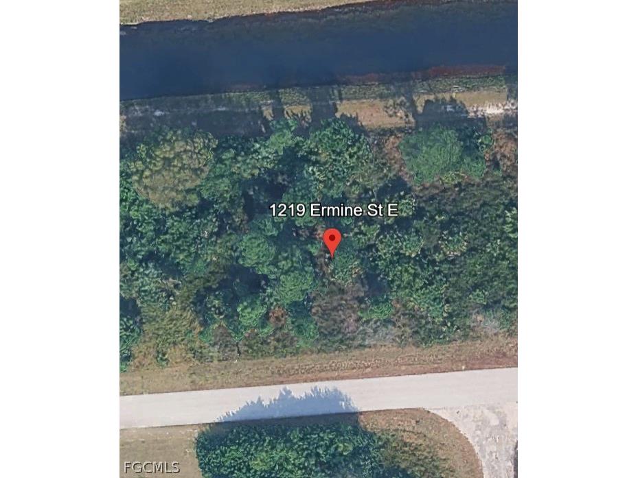 1219 Ermine Street E Lehigh Acres FL 33974 2026013731 image3