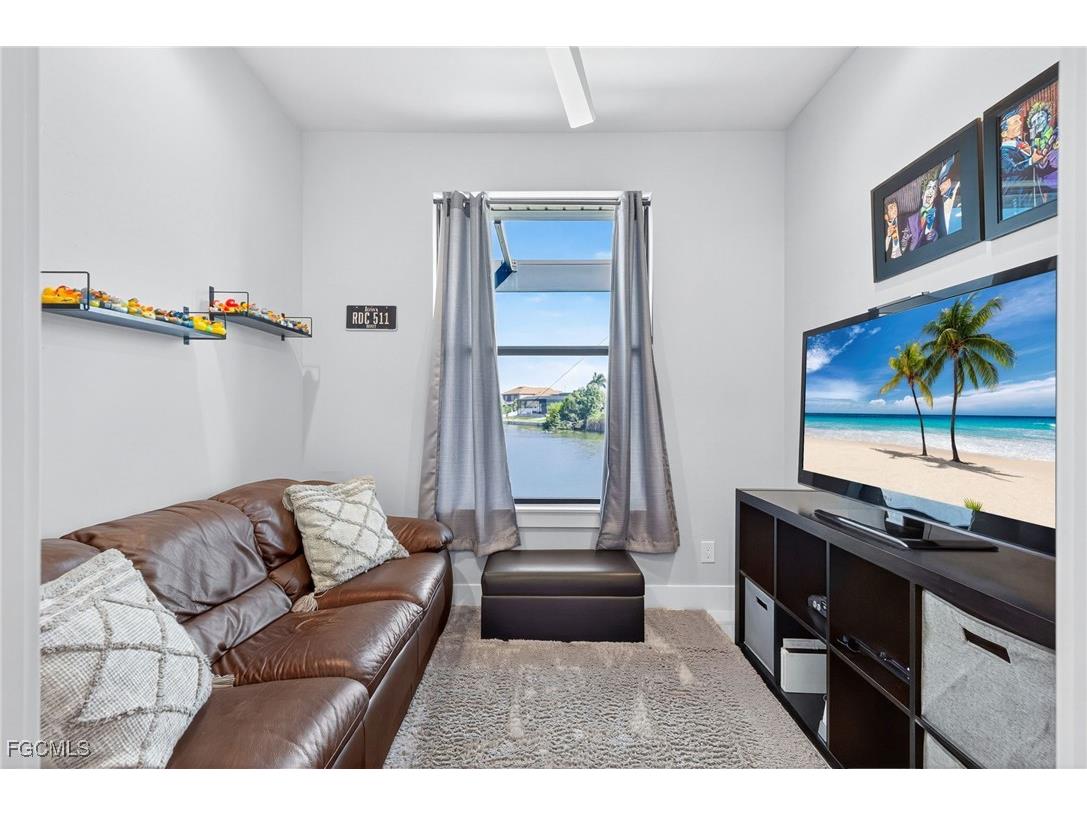 1219 NW 20th Place Cape Coral FL 33993 2025021943 image32