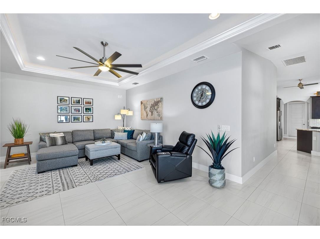 1219 NW 20th Place Cape Coral FL 33993 2025021943 image37