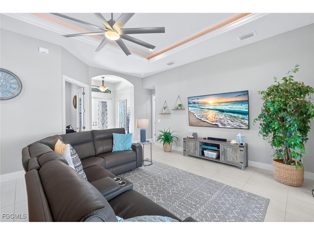 1219 NW 20th Place Cape Coral FL 33993 2025021943 image5