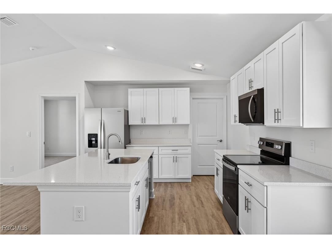 1219 NW 8th Place Cape Coral FL 33993 2026004864 image11