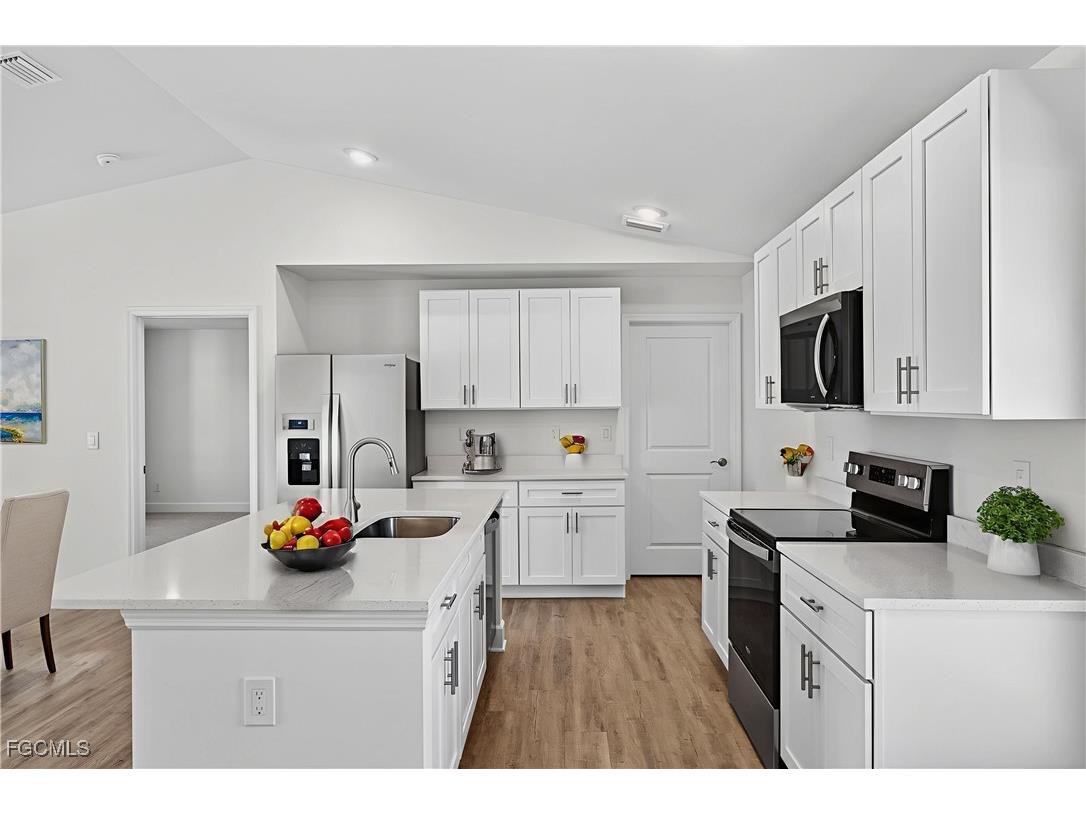 1219 NW 8th Place Cape Coral FL 33993 2026004864 image2