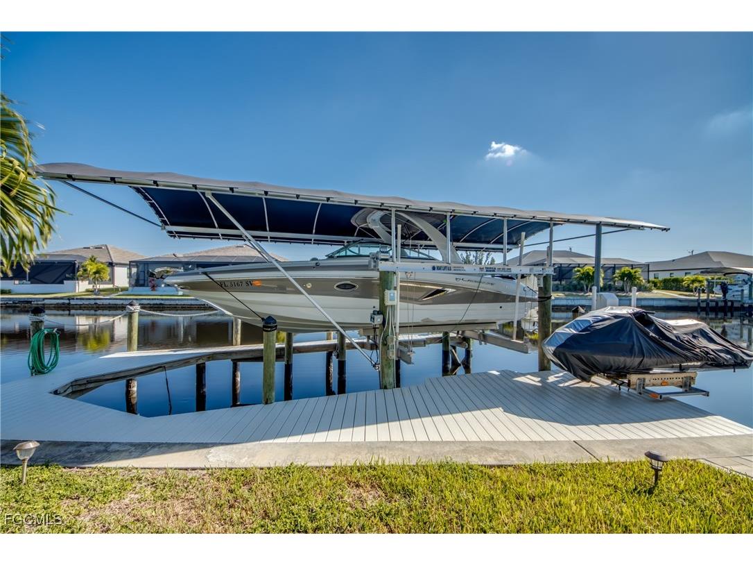 1219 Old Burnt Store Road N Cape Coral FL 33993 2025021814 image24