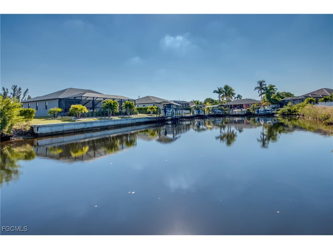 1219 Old Burnt Store Road N Cape Coral FL 33993 2025021814 image30