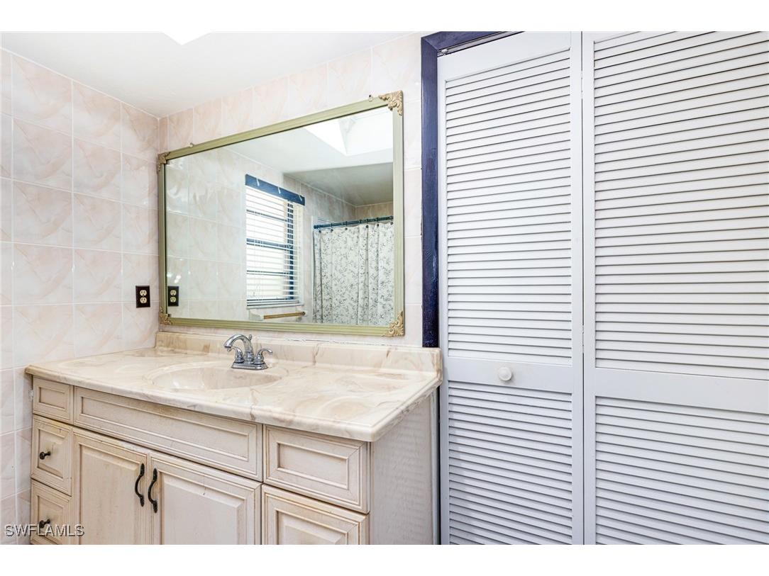 1219 SE 19th Terrace Cape Coral FL 33990 226004385 image16