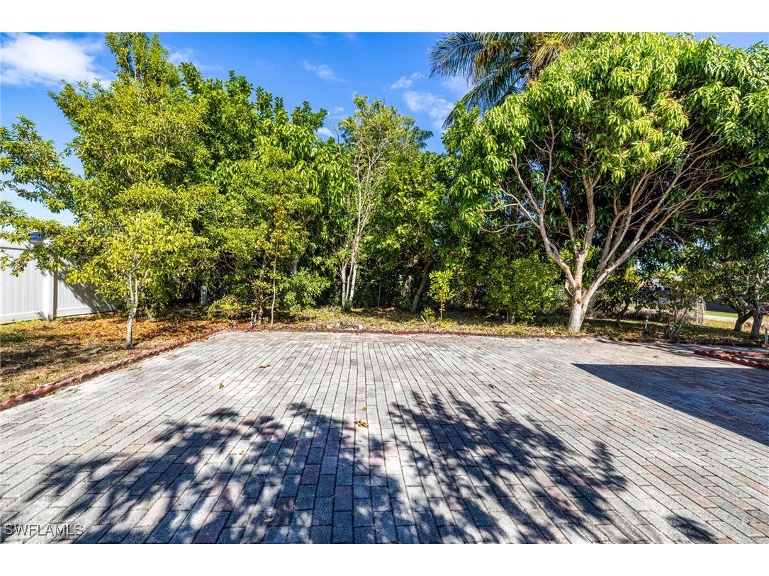 1219 SE 19th Terrace Cape Coral FL 33990 226004385 image32