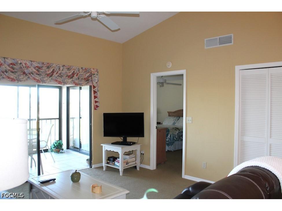 12191 Kelly Sands Way #1524 Fort Myers FL 33908 2026020363 image5