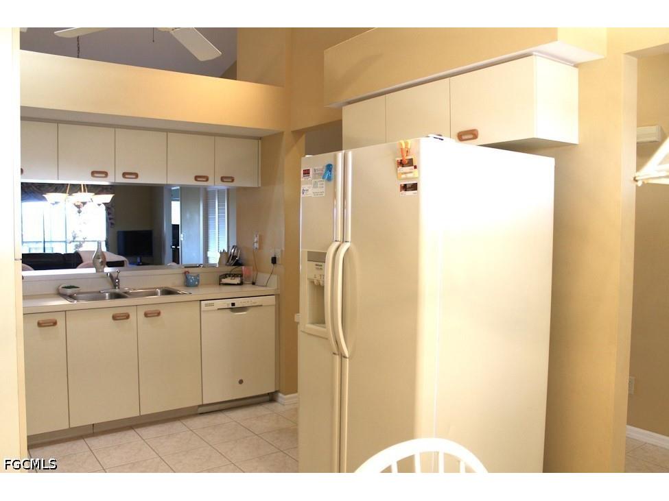 12191 Kelly Sands Way #1524 Fort Myers FL 33908 2026020363 image8