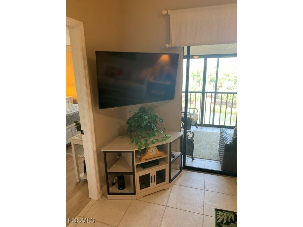 12191 Kelly Sands Way #1527 Fort Myers FL 33908 2025025383 image17