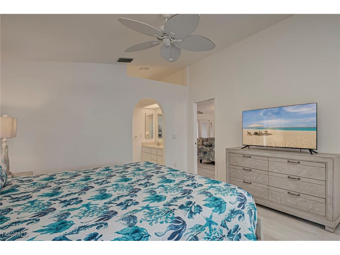 12196 Matlacha Boulevard Matlacha Isles FL 33991 2026002365 image15