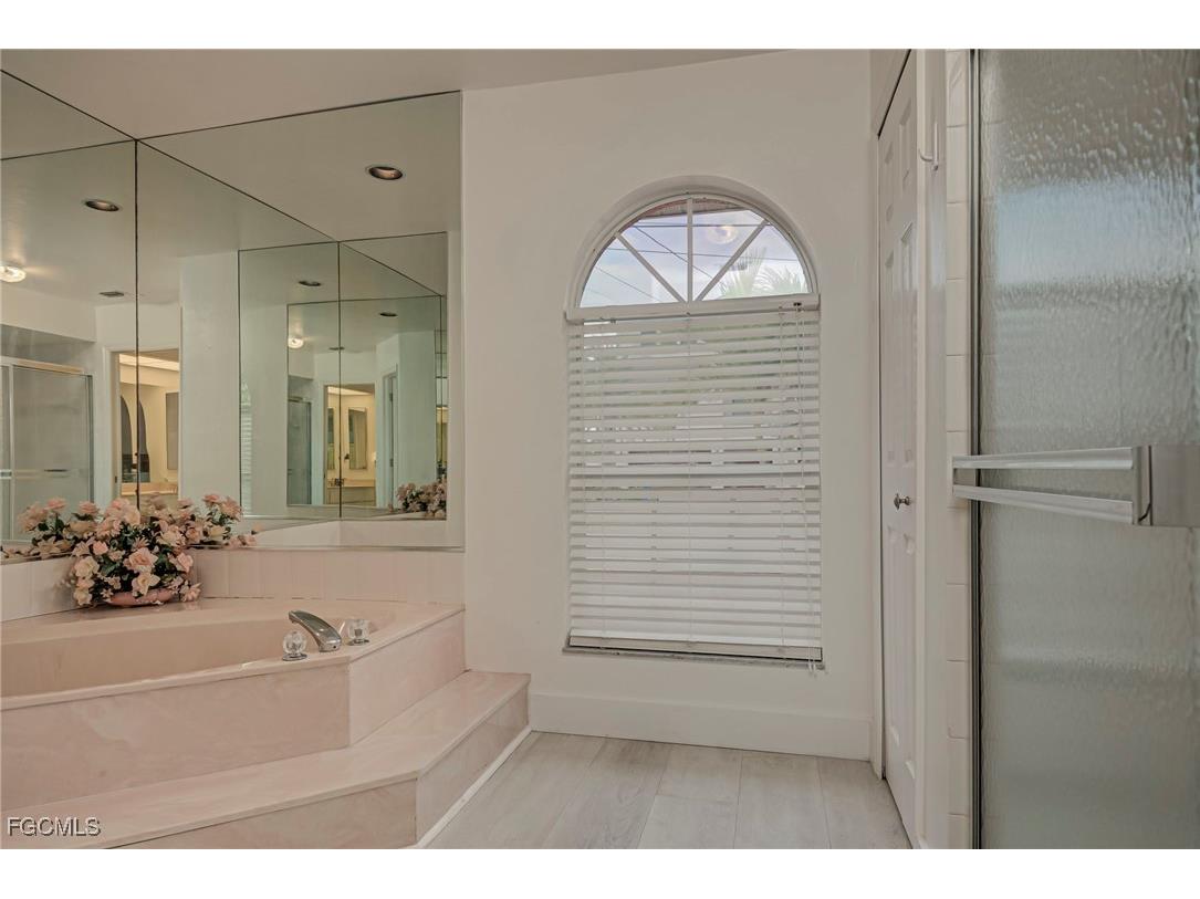 12196 Matlacha Boulevard Matlacha Isles FL 33991 2026002365 image18