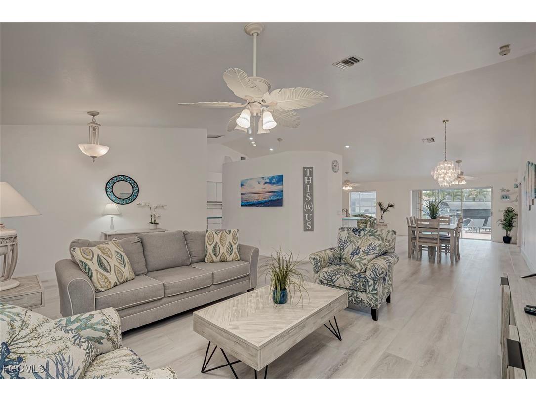12196 Matlacha Boulevard Matlacha Isles FL 33991 2026002365 image6
