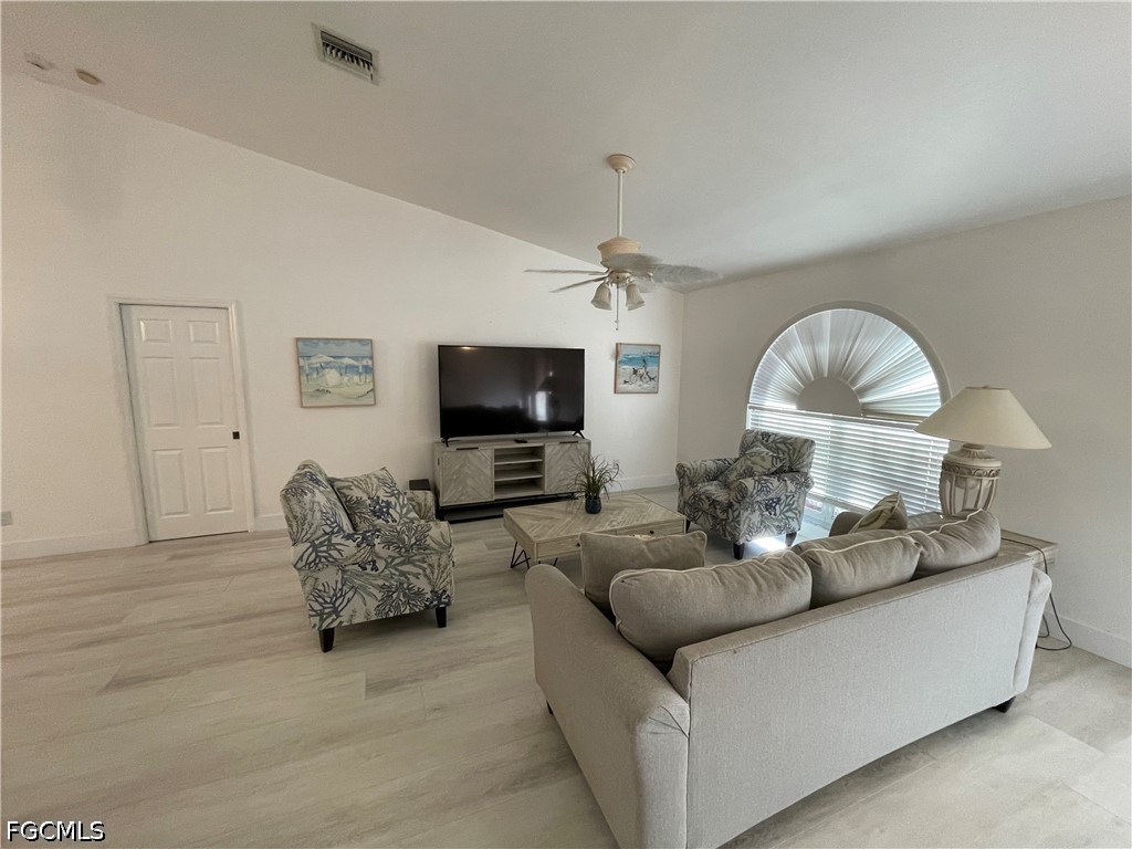 12196 Matlacha Boulevard Matlacha Isles FL 33991 2026016469 image3