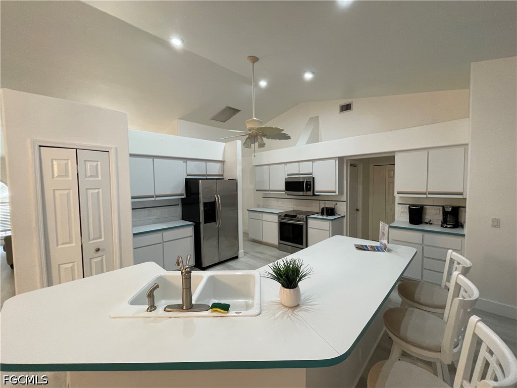12196 Matlacha Boulevard Matlacha Isles FL 33991 2026016469 image8