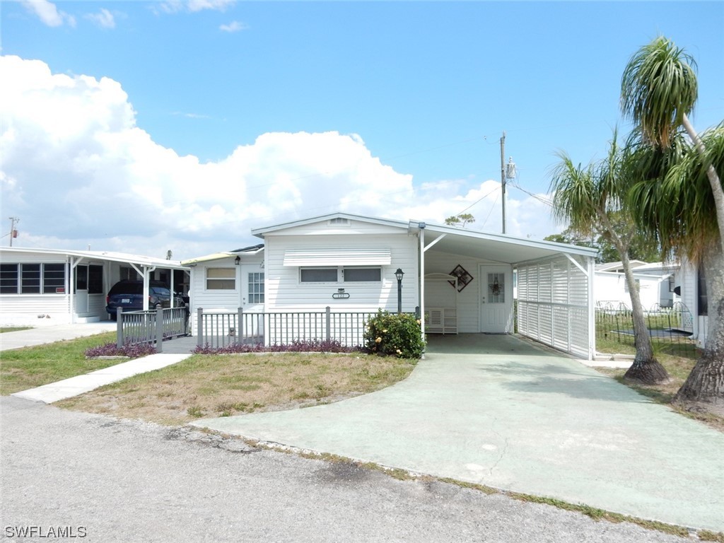 122 Flame Lane North Fort Myers FL 33917 223037202 image1