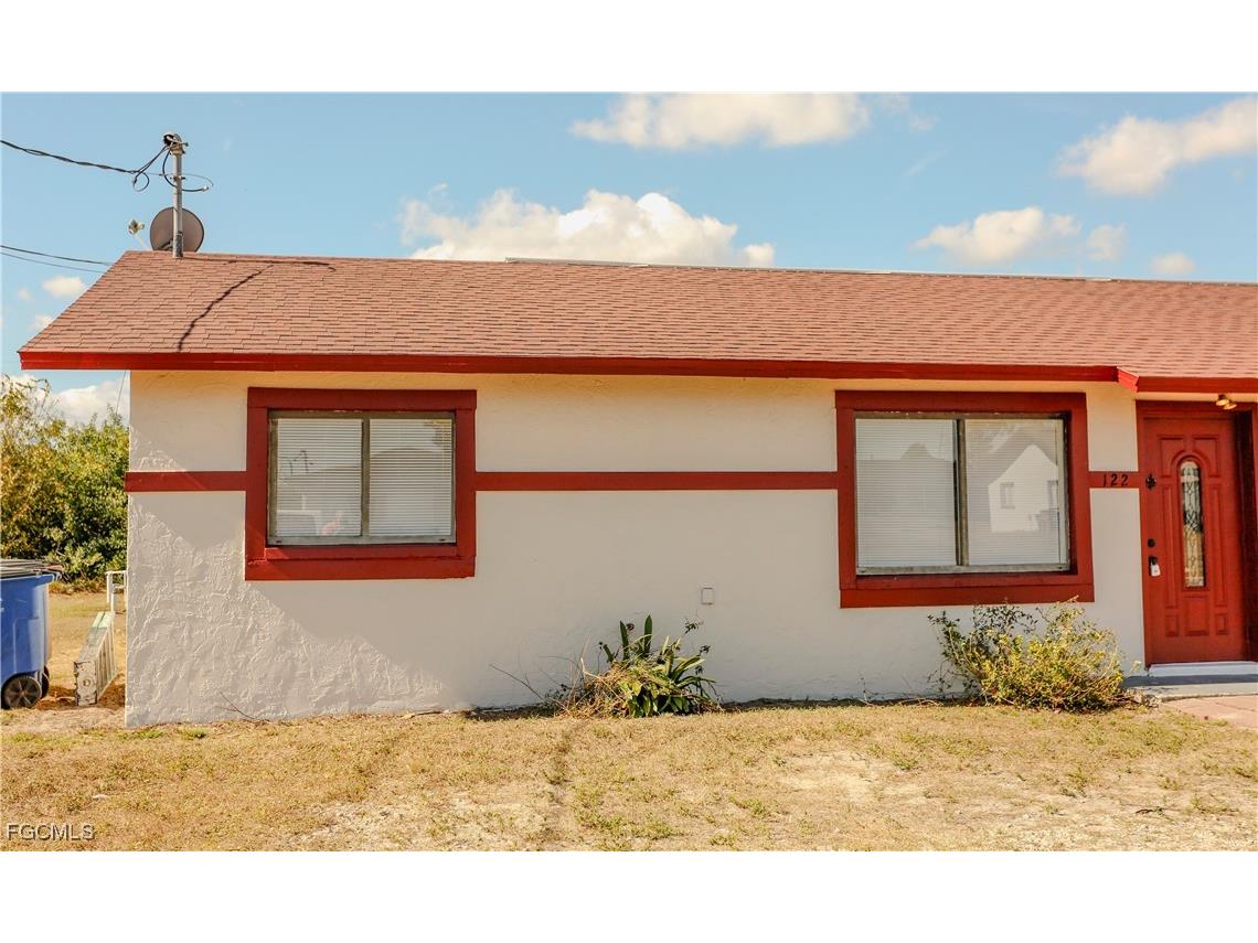 122 Gordon Avenue S Lehigh Acres FL 33973 2025022881 image1