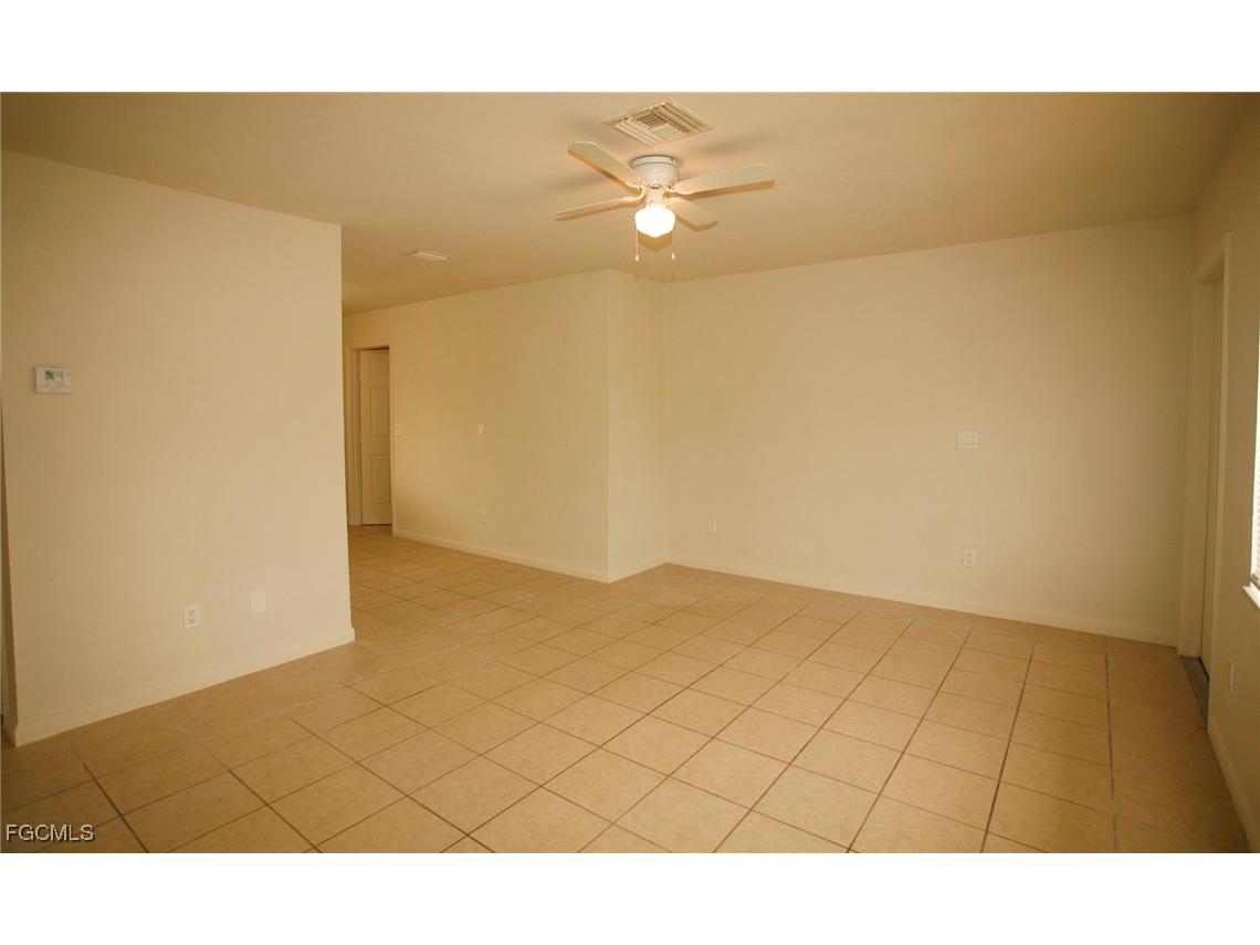 122 Gordon Avenue S Lehigh Acres FL 33973 2025022881 image3