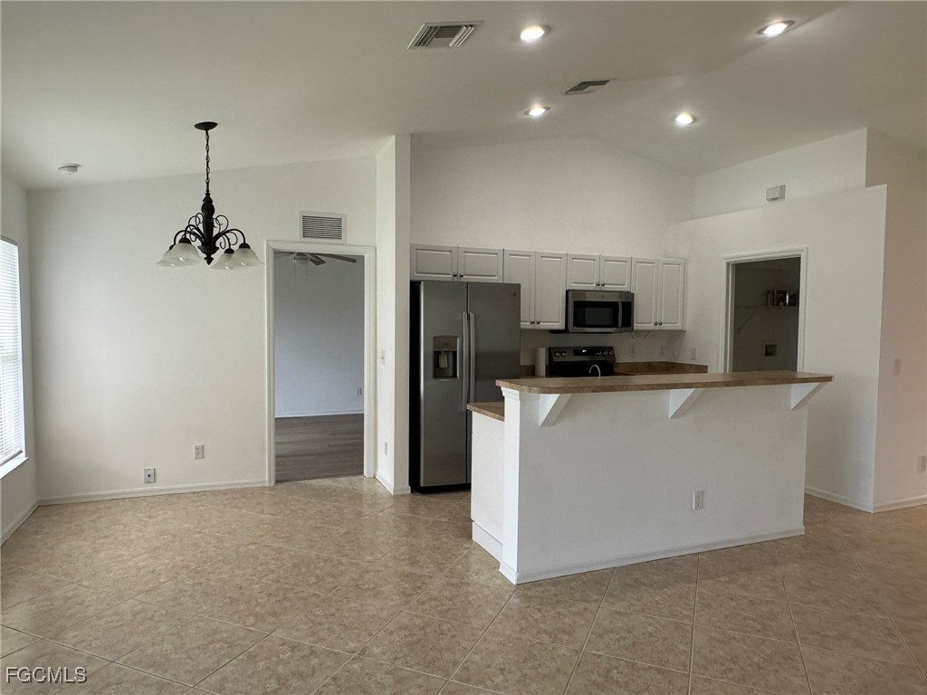 122 NW 15th Terrace Cape Coral FL 33993 2025007925 image11