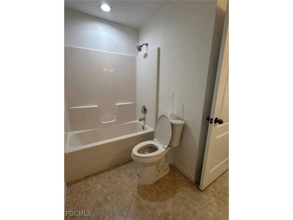 122 NW 15th Terrace Cape Coral FL 33993 2025007925 image25