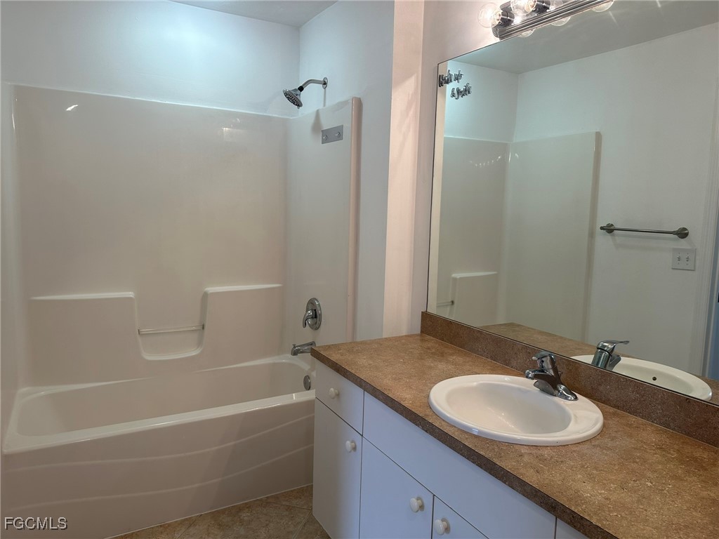 122 NW 15th Terrace Cape Coral FL 33993 2025007925 image30