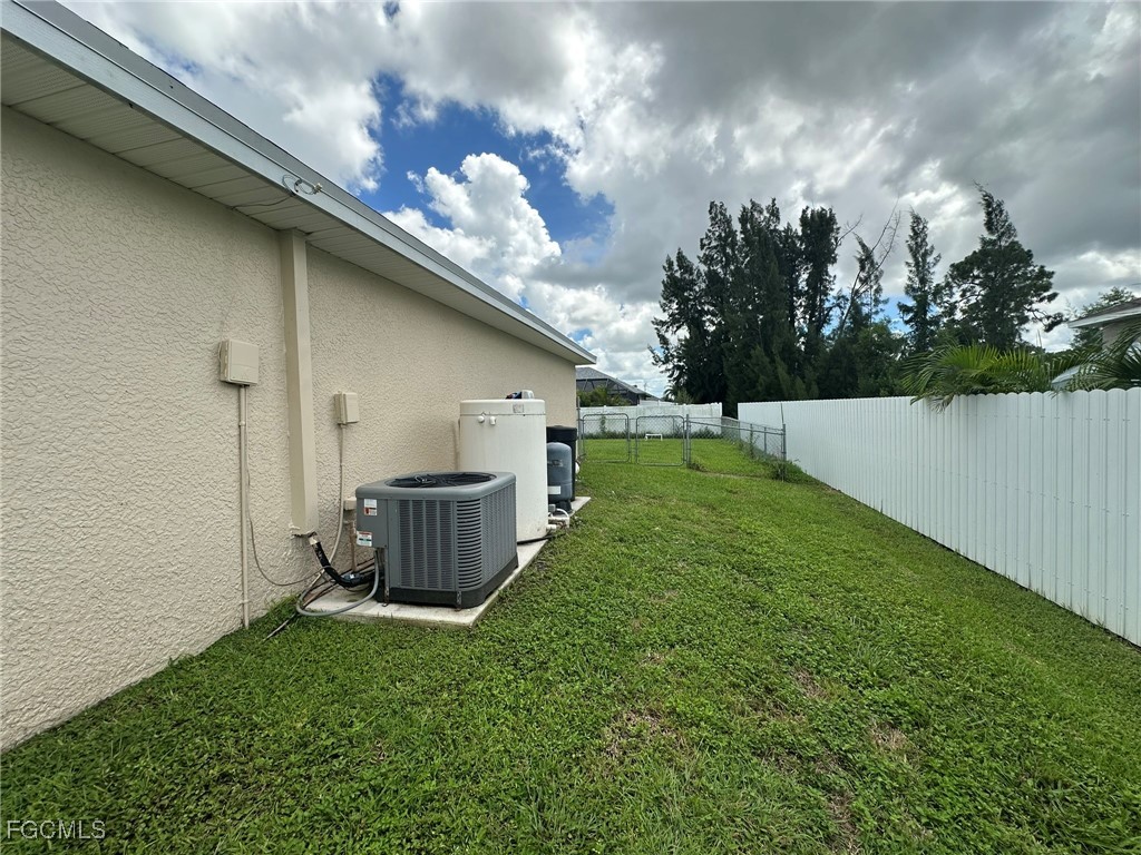 122 NW 15th Terrace Cape Coral FL 33993 2025007925 image42