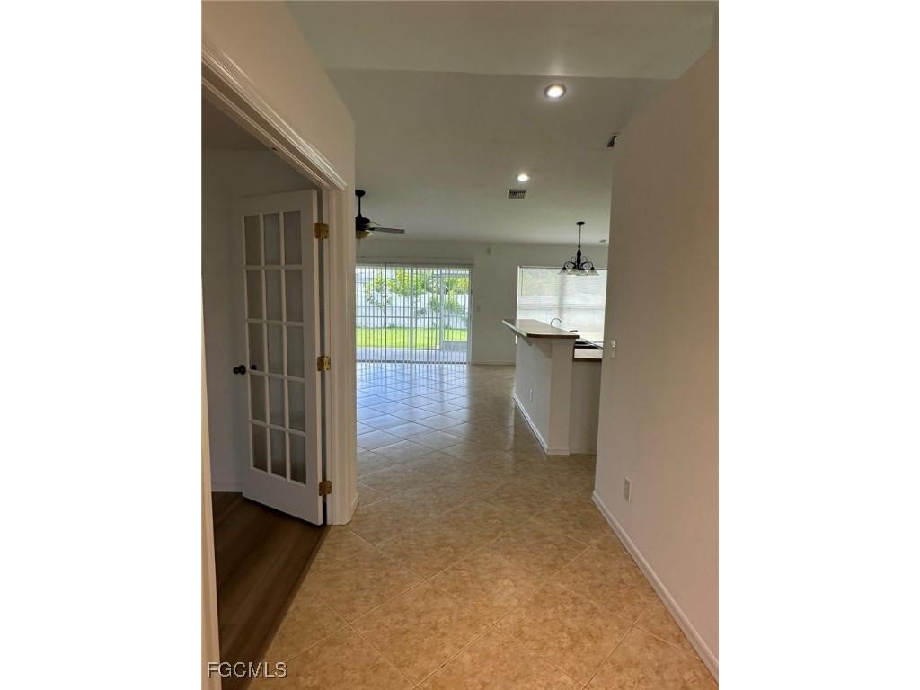 122 NW 15th Terrace Cape Coral FL 33993 2025007925 image5
