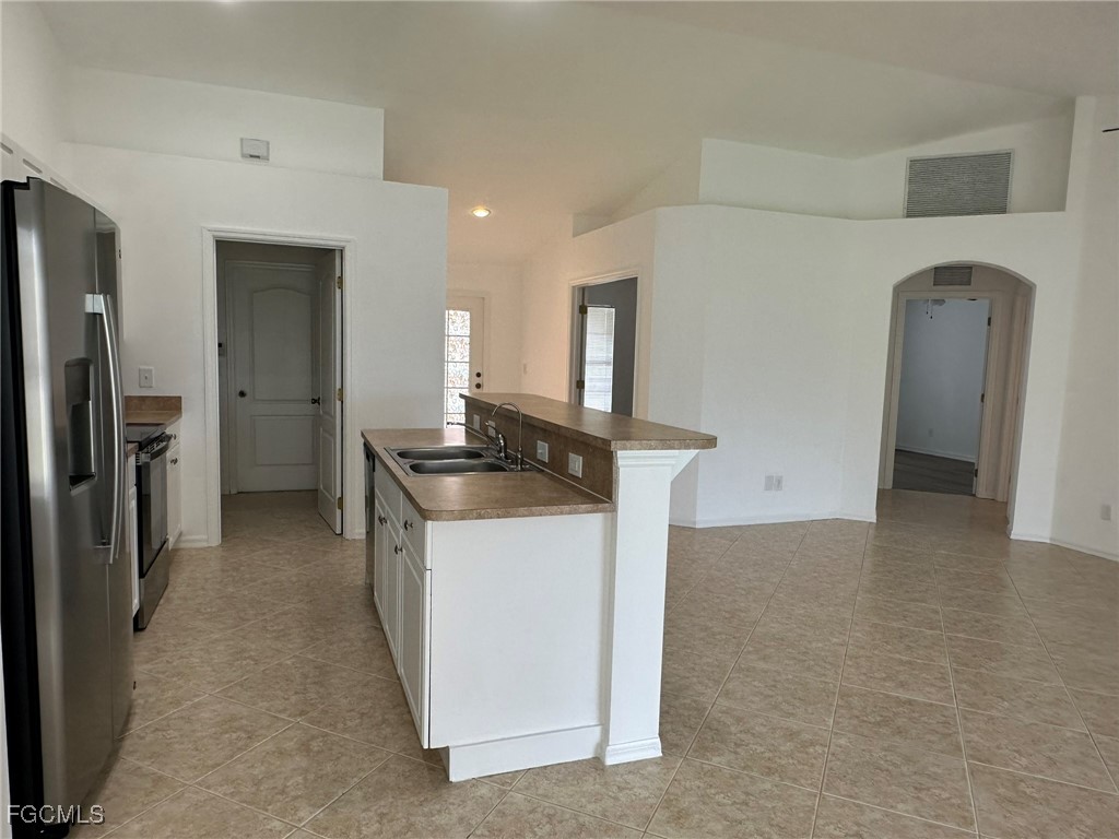 122 NW 15th Terrace Cape Coral FL 33993 2025007925 image9