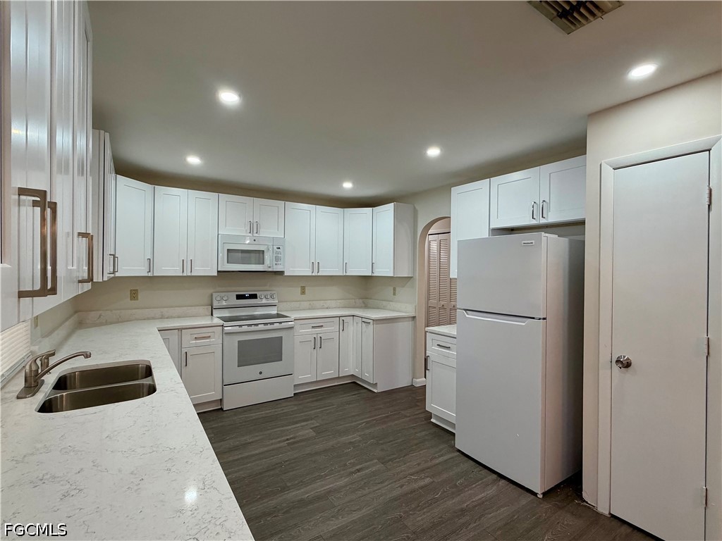 122 Roosevelt Avenue Lehigh Acres FL 33936 2026017881 image7