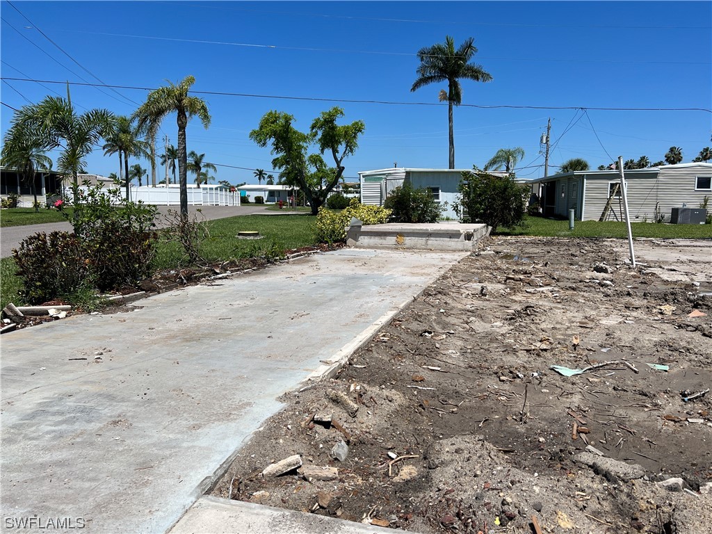 122 Shoreland Drive Fort Myers FL 33905 223030751 image1