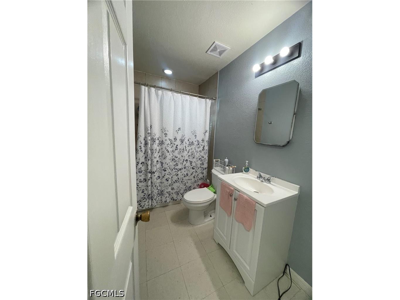 1220 A Road Labelle FL 33935 2026022552 image10
