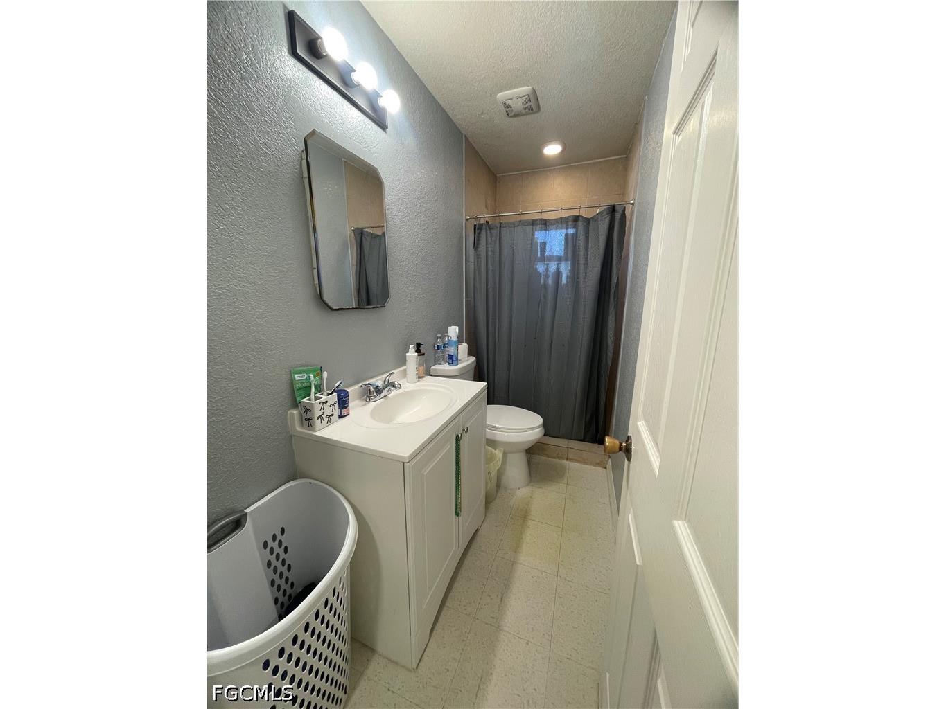 1220 A Road Labelle FL 33935 2026022552 image9
