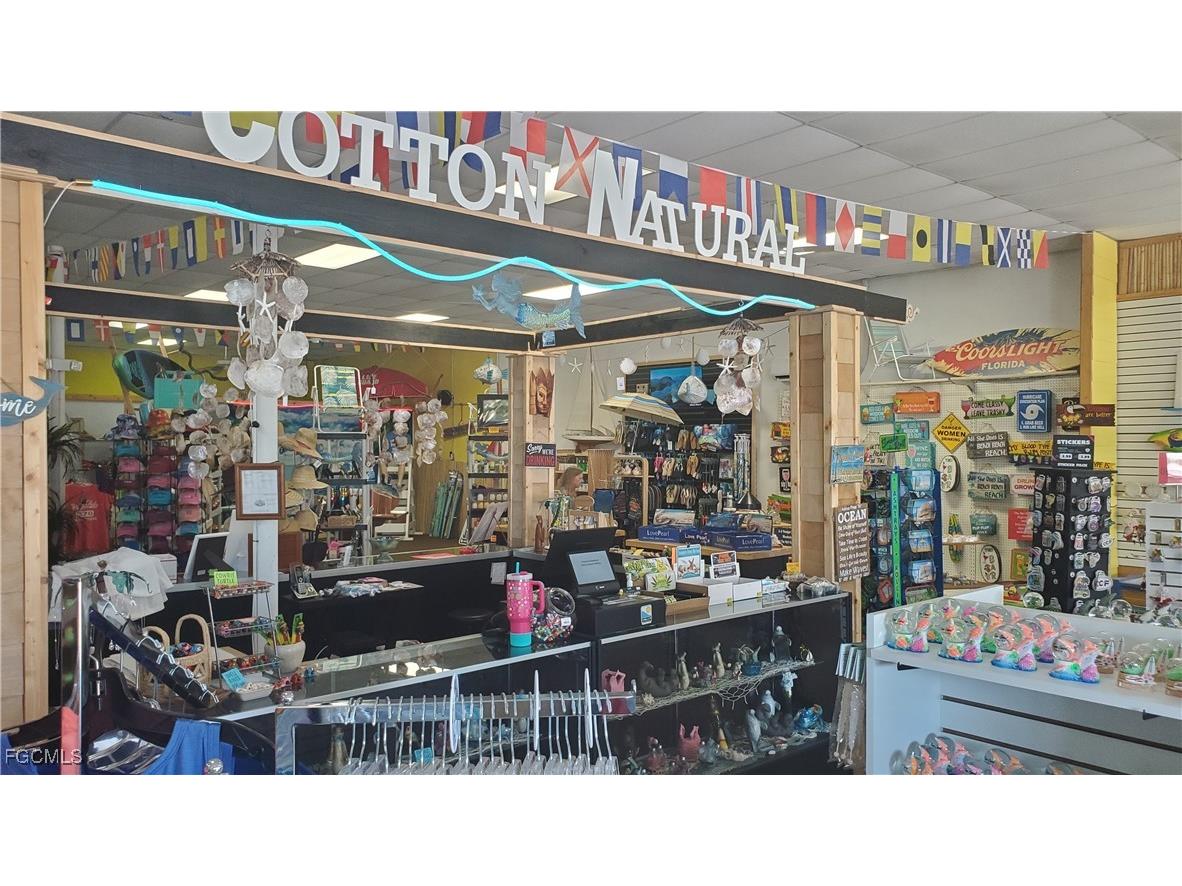 1220 Lafayette Street Cape Coral FL 33904 2025016710 image4