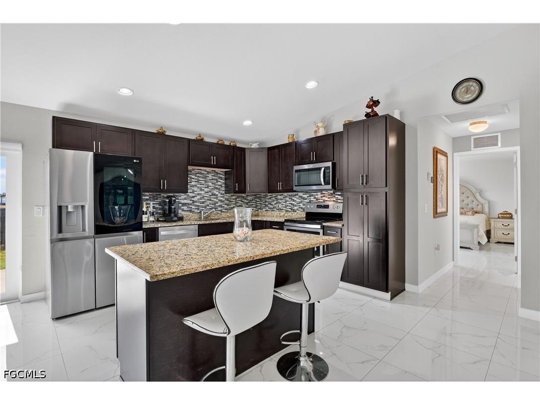 1220 Moore Run Labelle FL 33935 2026018772 image13