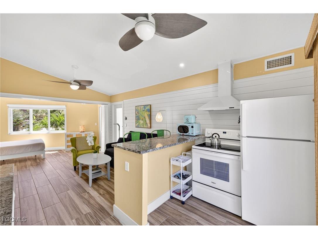 1220 Morningside Place Sanibel FL 33957 2025018629 image26