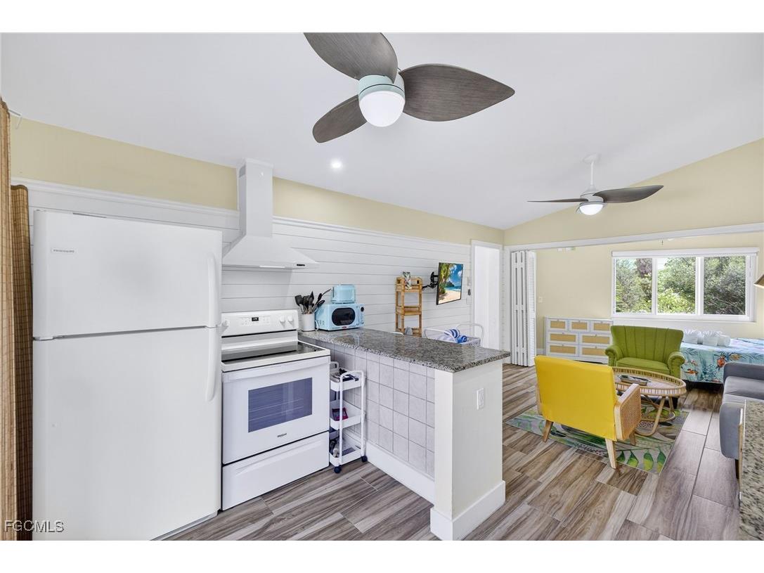 1220 Morningside Place Sanibel FL 33957 2025018629 image30