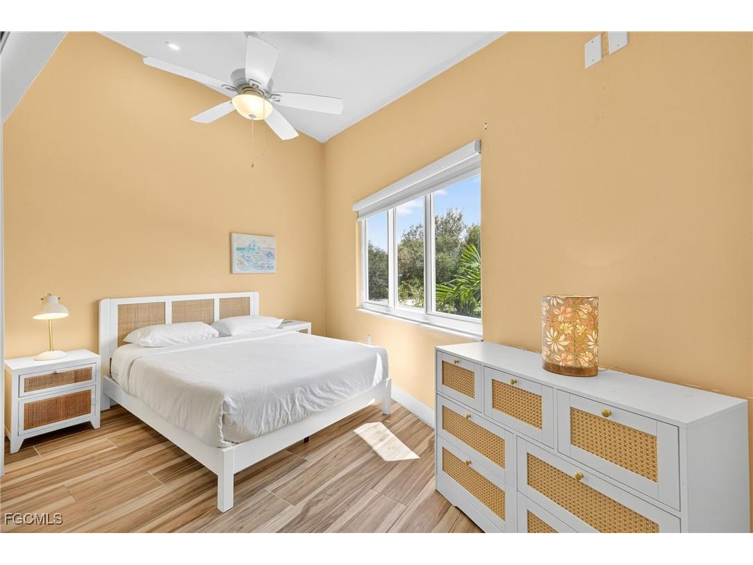 1220 Morningside Place Sanibel FL 33957 2025018629 image31