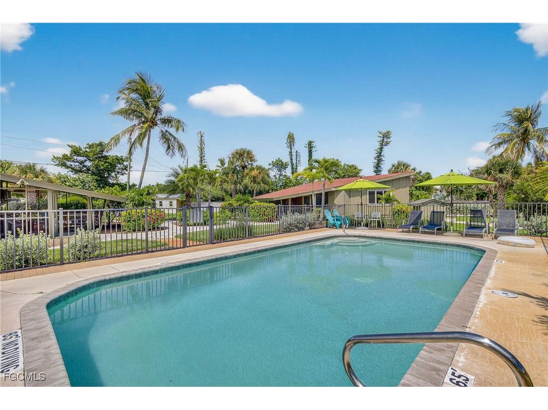 1220 Morningside Place Sanibel FL 33957 2025018629 image39