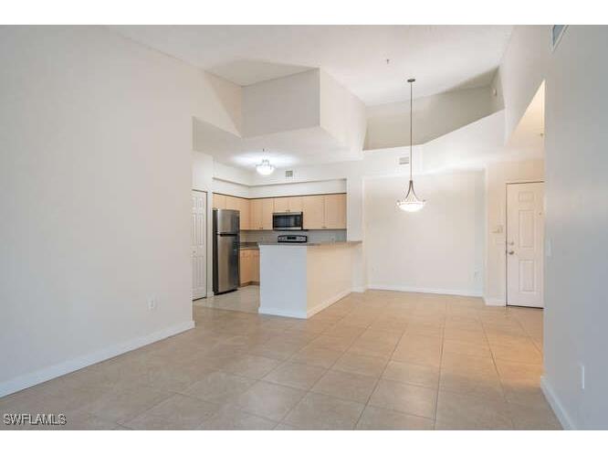 1220 Reserve Way #305 Naples FL 34105 225070491 image4
