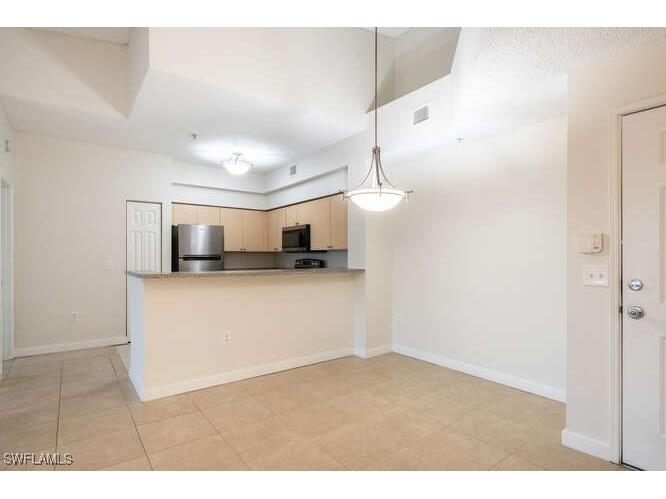 1220 Reserve Way #305 Naples FL 34105 225070491 image7