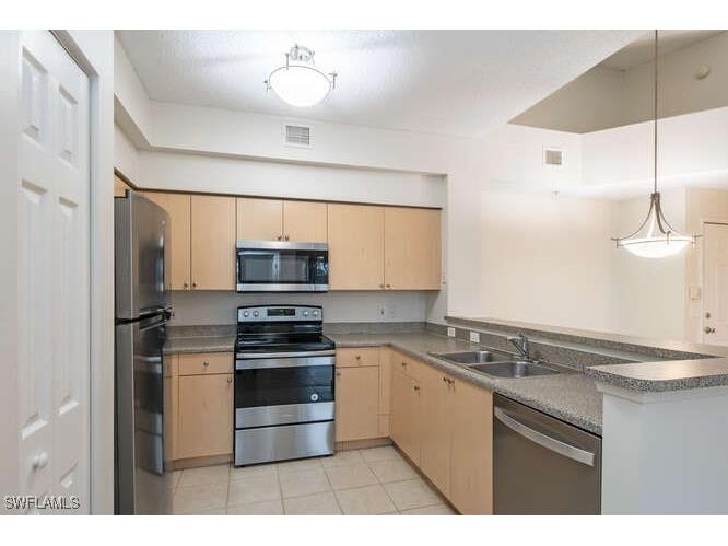 1220 Reserve Way #305 Naples FL 34105 225070491 image9