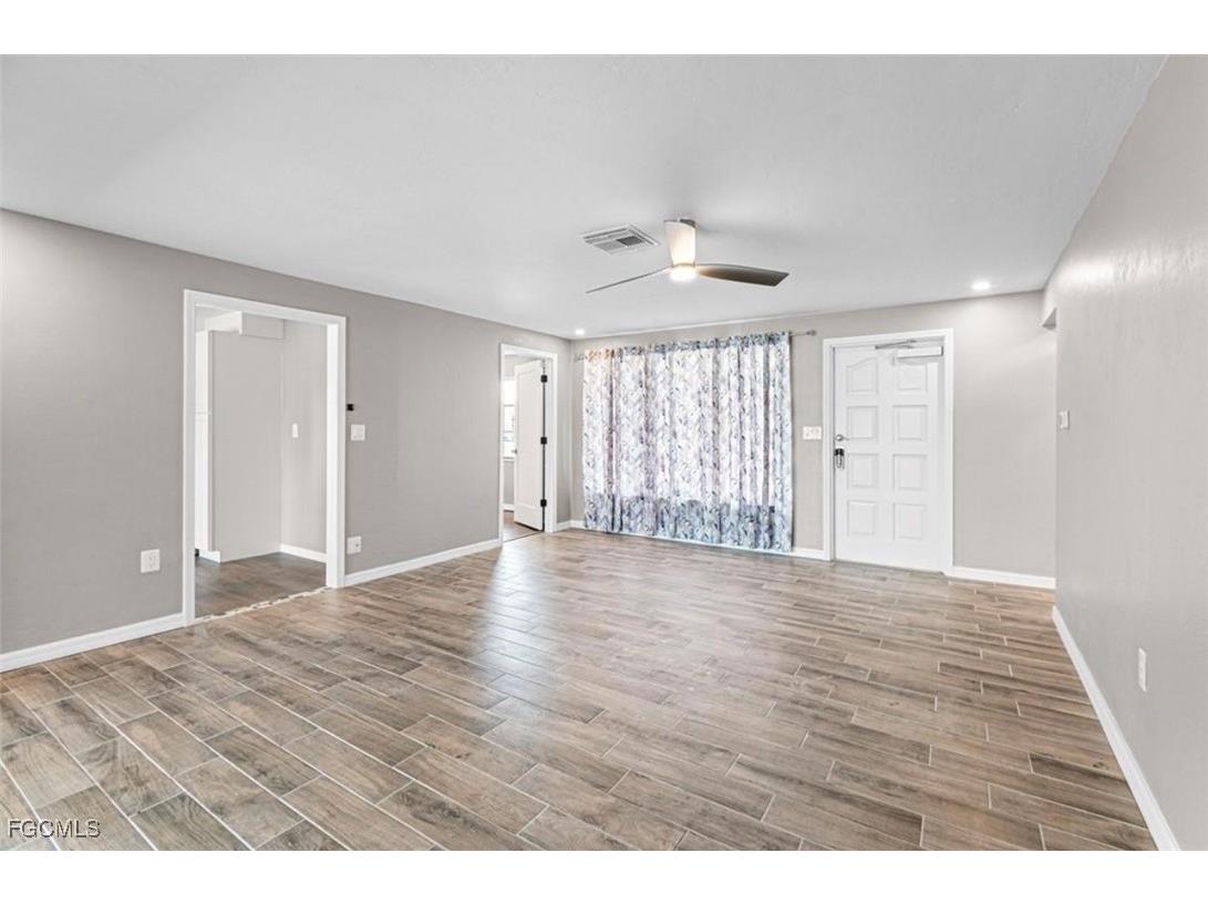 1220 SE 32nd Street Cape Coral FL 33904 2025021631 image12