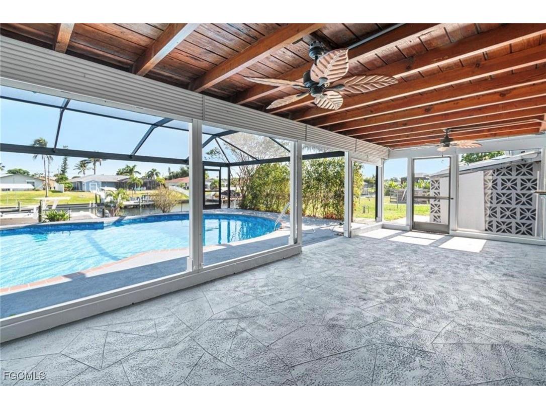 1220 SE 32nd Street Cape Coral FL 33904 2025021631 image25