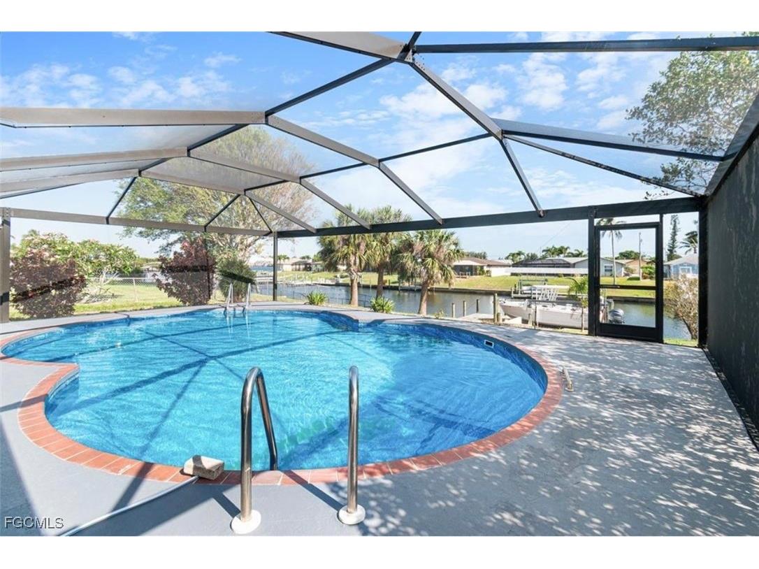 1220 SE 32nd Street Cape Coral FL 33904 2025021631 image30