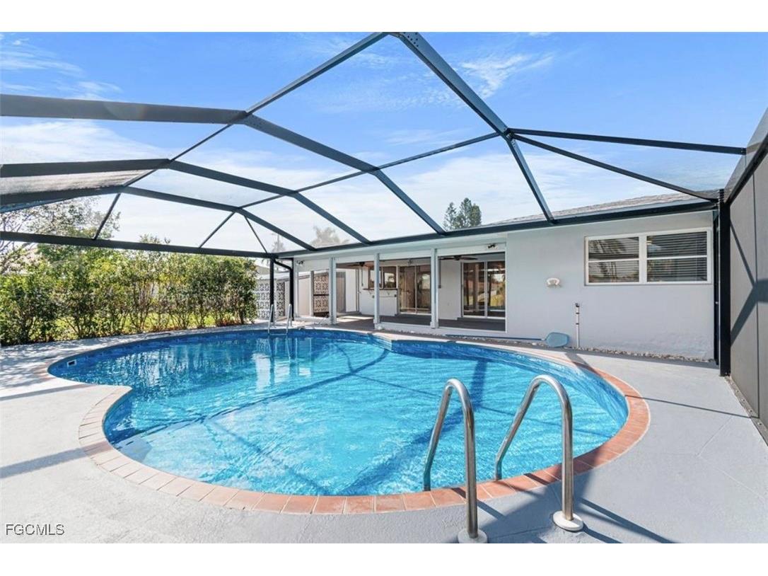 1220 SE 32nd Street Cape Coral FL 33904 2025021631 image31