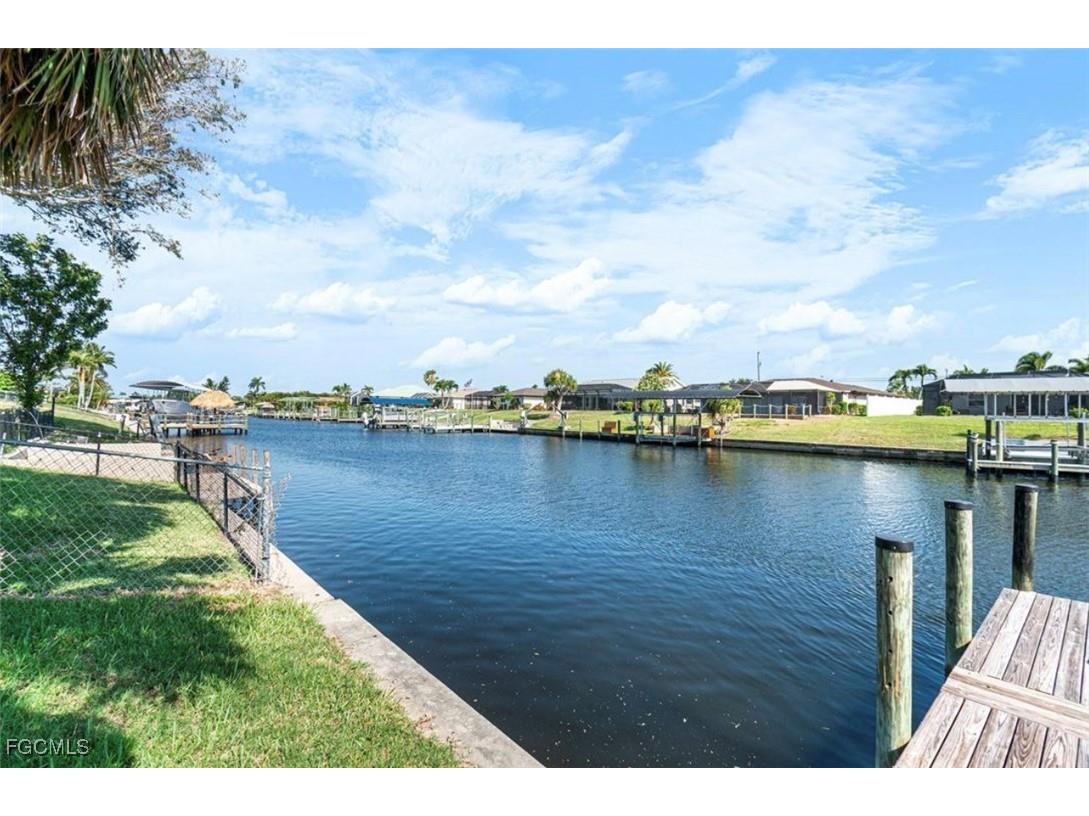 1220 SE 32nd Street Cape Coral FL 33904 2025021631 image39