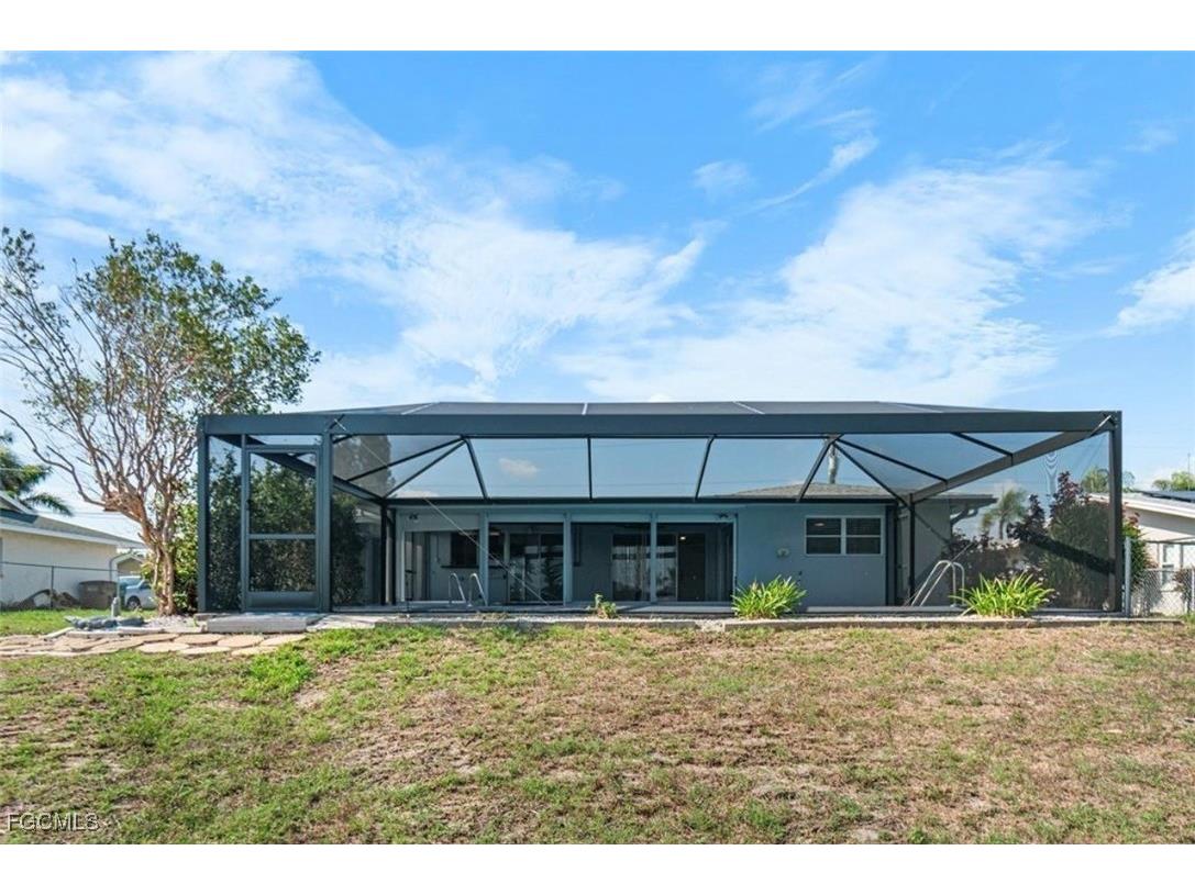 1220 SE 32nd Street Cape Coral FL 33904 2025021631 image41