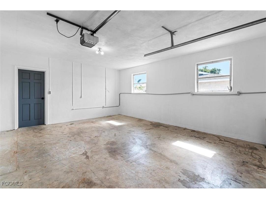 1220 SE 32nd Street Cape Coral FL 33904 2025021631 image43