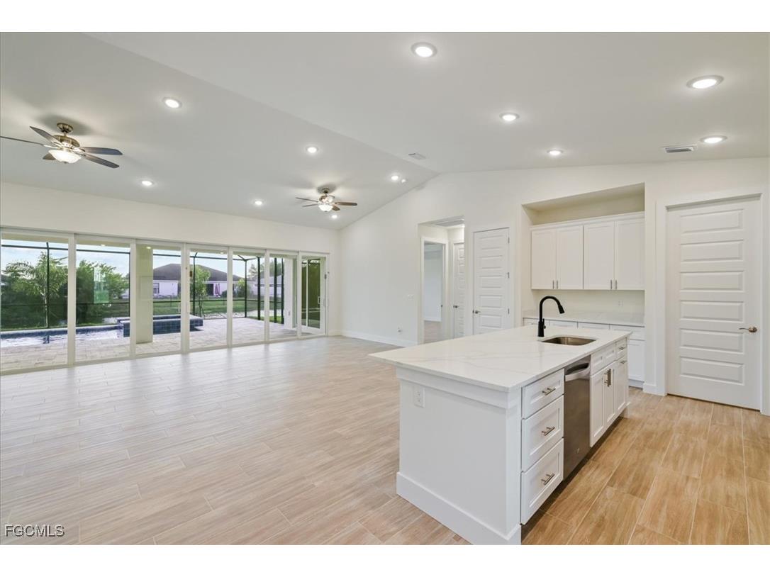 1220 SE 5th Terrace Cape Coral FL 33990 2025024857 image12